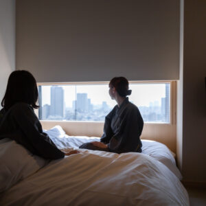 ベッドから楽しめる新宿の景色