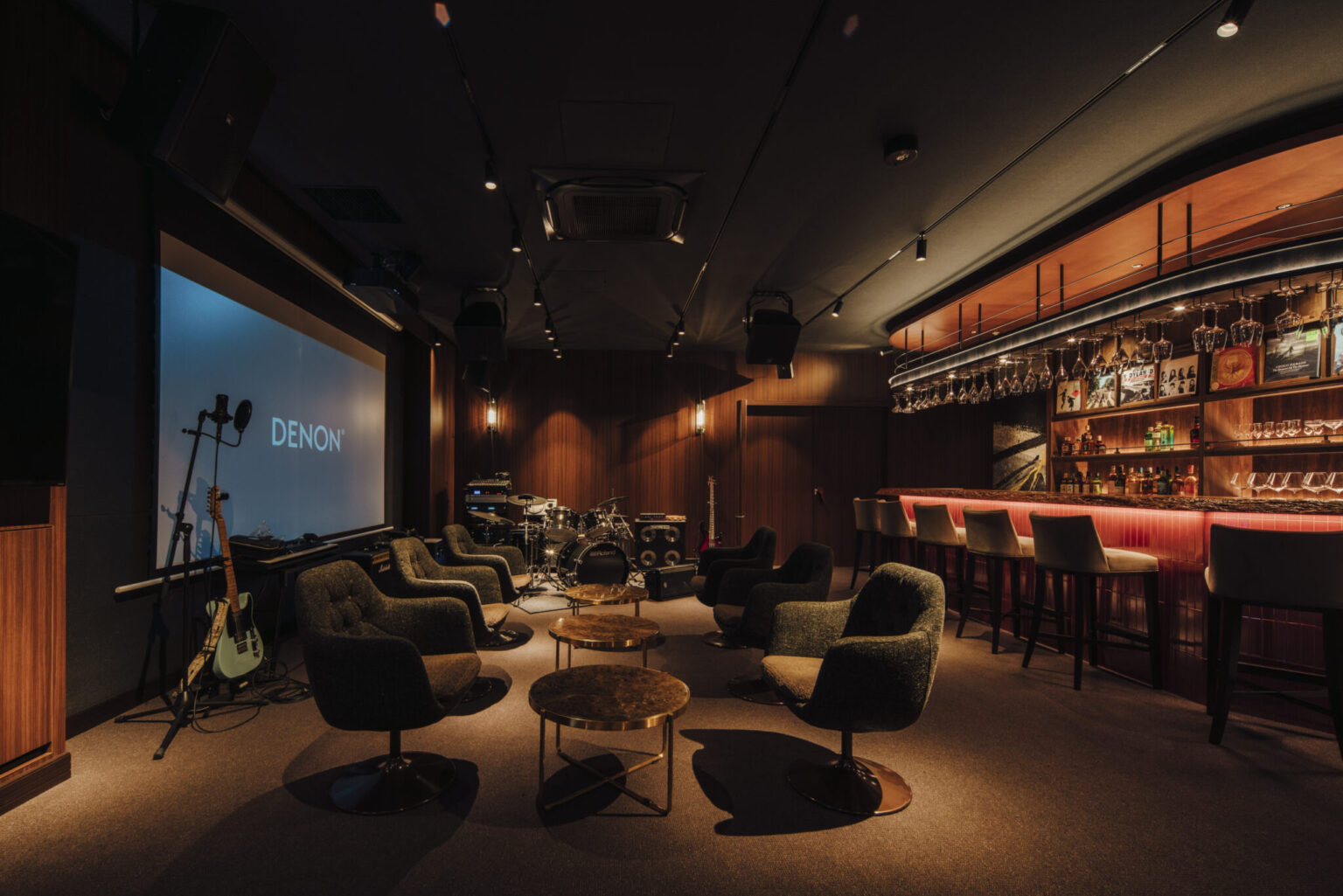 Koi_Honmachi_recreation_space