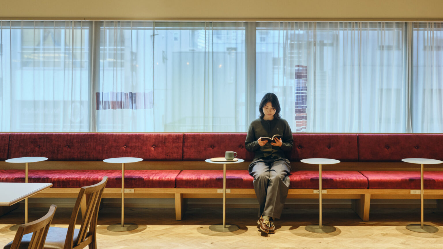 Sanseido_Bookstore_Kanda_Kissa_Chisou