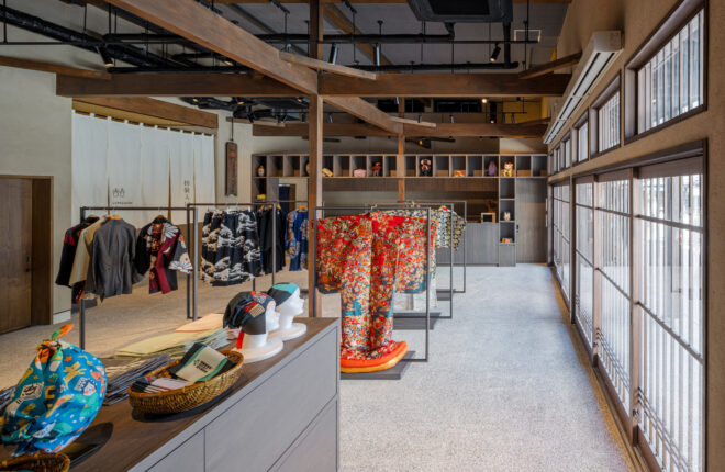 太秦映画村 本陣お土産処・扮装屋 (ショップ) (扮装屋 (ショップ)) 太秦映画村 本陣お土産処・扮装屋 (ショップ) (扮装屋 (ショップ))